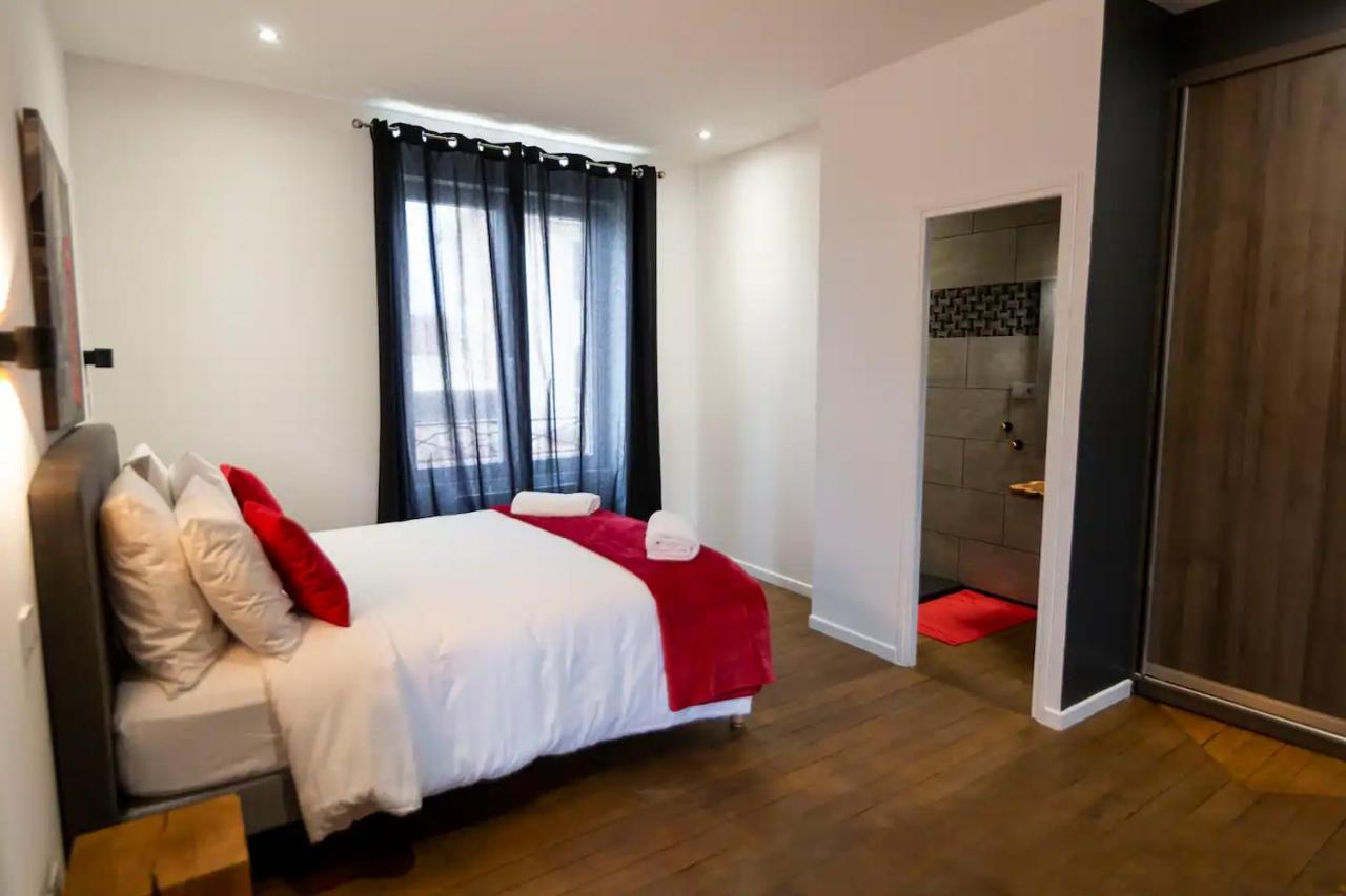 לימוז' Les Suites Locarno מראה חיצוני תמונה