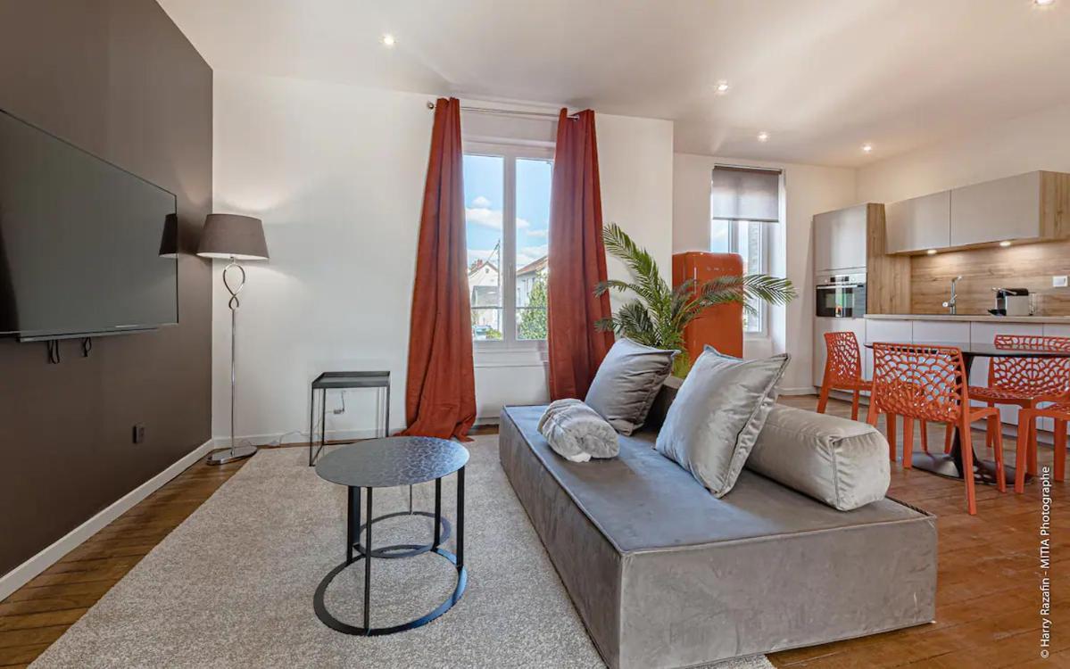 לימוז' Les Suites Locarno מראה חיצוני תמונה